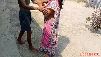 Preview 1 of Seks Bilding - Pink Saree Beautiful Bengali Bhabi Sex In A Holi(Official video By Localsex31)