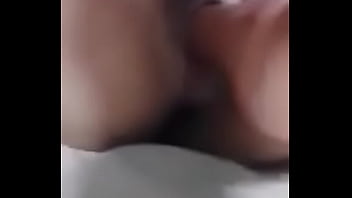 Preview 1 of Lesbian Sex In Toilet - Se masturba mi puta y la grabo