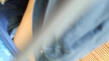 Preview 1 of Sex Movies Com - Le meto los dedos en un lugar p&uacute_blico 3/3