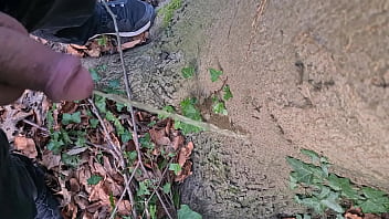 Preview 1 of Korea Lesbi Xxx - Piss against a tree