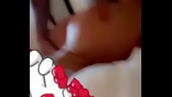 Preview 2 of Riley Bukake - Throbbin Hood G fucking on bouncy booty