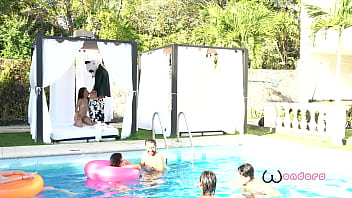 Preview 2 of Png Outdoor - Hicimos una orgia en la piscina