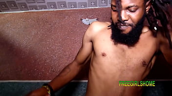 Preview 4 of Mome Sex Video - The return of strawberry tripsy and the Brazilian girl