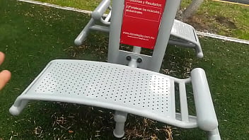 Preview 3 of Young Blonde On Red Sofa - GIMNASIO AL AIRE LIBRE