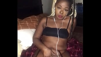 Preview 1 of Latin Sleep - XVideos
