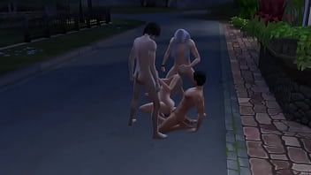 Preview 4 of Girls Takig Bath - Уличная групповуха