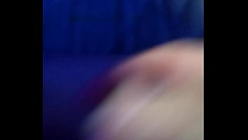 Preview 1 of Sunny Leone New Sexy 2019 - Me quedo esperando que mi prima se duerma y la grab&oacute_