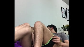 Preview 2 of B Y K Yarak - en el sofa