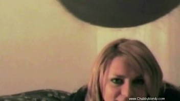 Preview 1 of Xnnxxxxxx Thai - Blowjob From A Chubby Italian Amateur Wife Making feel