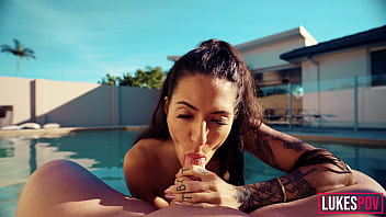 Preview 3 of Malayalam Ses Live - COCO BAE BLOWS ME BY THE POOL