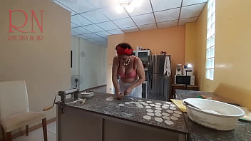 Preview 1 of Dog Sexy Garlic - Nudist housekeeper Regina Noir cooking at the kitchen. Naked maid makes dumplings. Naked cooks. Spy camera. Bra 1