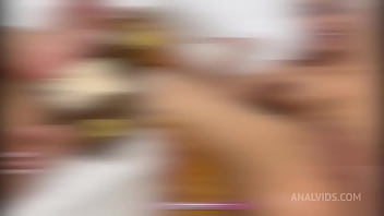 Preview 4 of Flashing Mom Live - zara rojas fisting