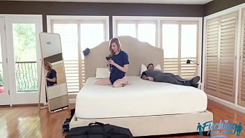 Preview 2 of Evelyn Lee First Anal - Lauren Phillips In SuperStar Spangled Mom