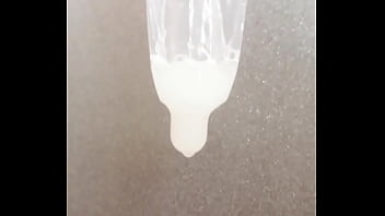 Preview 3 of Snekya Xxx - コンドーム内に大量射精②