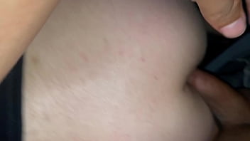 Preview 3 of Naomy Bell - Mira como Penetr&oacute_ con Anal a la novia de mi hermano en una reuni&oacute_n familiar bajo las cobijas a escondidas
