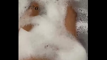 Preview 1 of Kate Sexysat Tv - S&aacute_came la leche