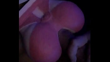 Preview 2 of Swiming Handjob - Me empolguei