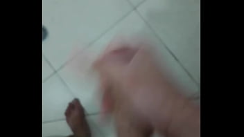 Preview 2 of Bombay Sult - Vendo se ainda sai leite depois de v&aacute_rias punhetas