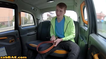 Preview 1 of Sauna Nikimirjani - Curvy taxi driver rides in reverse way before doggy sex