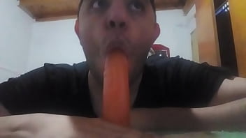 Preview 1 of Mom Cum For Son - Saboreando y con hambre de verga 4