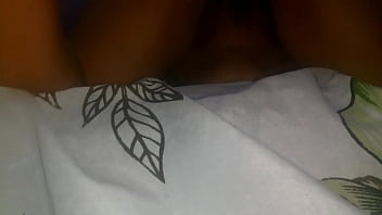 Preview 1 of Full Lanth Movi - comendo o anel da vizinha