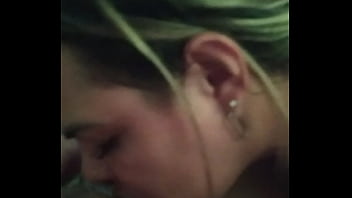 Preview 3 of Sex Xgxx Hd - Esposa safada ja me acorda no boquete