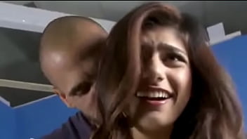 Preview 1 of Indian Boss Sex Unty Hindi - Mia Khalifa Begging For Rough sex mia khalifa love big dick in wet pussy