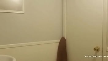 Preview 2 of New Cartoon Xxx Video2018 - Camara oculta ducha cuerpo perfecto spycam shower bathroom