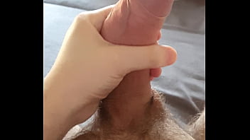 Preview 1 of Bang Lxxx - Grande sborrata mentre sono solo in casa