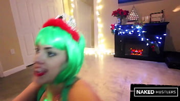 Preview 4 of Ismal Garl - Santa&rsquo_s Sidepiece everyone knows about Mrs Claus but what about Santa&rsquo_s Pawg Mistress