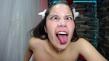 Preview 3 of Awek Hd - Follare tan duro mi garganta con sus grandes pollas......