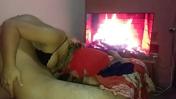 Preview 4 of Hardness Sex Video - Espero que los padres de mi vecina no se despierten ahorita porque nos ver&aacute_n follando rico. En mi habitaci&oacute_n parta 1/3