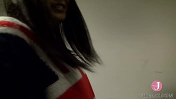 Preview 4 of Open Teen - The double chastisement with fingering while letting her masturbate with an electric massager made her body twitch and come again and again!