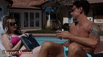 Preview 1 of Phudi Phaarna Sex - (Britney Light) Invites Her Friend&#039_s Dad For A Massage Before Putting His Dick In Her Mouth - Sweet Sinner