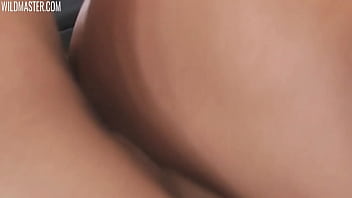 Preview 4 of Sandy Leone Xxxx Com - Luscious brunette fucks a client during a massage