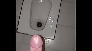 Preview 4 of Xxxhd I Know - 好想把它插到子宫口猛猛喷精