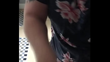 Preview 1 of Pakistani Xxxxxxnnnnnn - Slut wife fingered by random guy