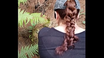 Preview 1 of Kendra Hungarian Woodman Casting - Me la llevo al bosque para grabarla