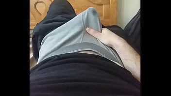 Preview 4 of Xxxcom Mom Hd - Aguantandome las ganas de venirme