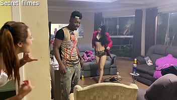 Preview 3 of Tube Videos Turkish Sucking - casal fode com a mulher do seu amigo enquanto ele foi