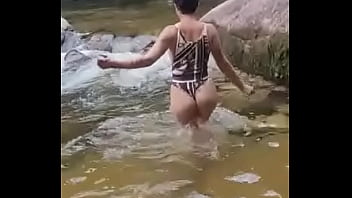 Preview 2 of Hd B P Xxx - Getting wet in Rio