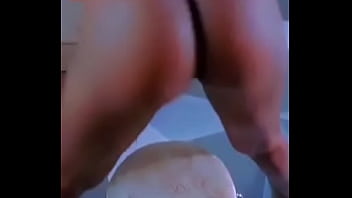 Preview 4 of Soyunma Oyunu - Sweet ass shake