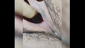 Preview 2 of Ice And Porn - Ojito malo