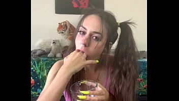 Preview 1 of Dowble Big Ass Oil - Glitter Puke W Vile