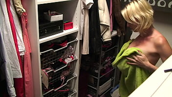 Preview 1 of Linda Nikki - Getting Wild and Naughty While Trying on Clothes in My Dressing Room