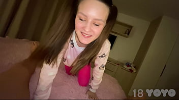 Preview 1 of Isemeli Scmal - STRETCHING STEP DAUGHTER&#039_S LITTLE HOLE 02