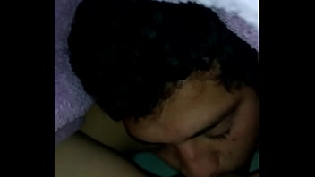 Preview 2 of Grannys Banging - Chupando vagina