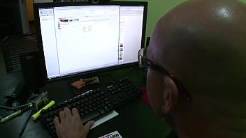 Preview 1 of Indian Cremy Pussy - Ally Kay Gets Her Pussy Fucked Live In A Chat Room
