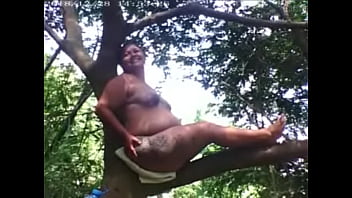 Preview 3 of Full Hd Bigg Tites - Meus v&iacute_deos de exibicionismo quando estava gr&aacute_vida de oito meses,  eu Mary estava  com fogo tremendo pra me exibir assim,  pedi pro meu marido me levar em lugares p&uacute_blicos  buscando  machos
