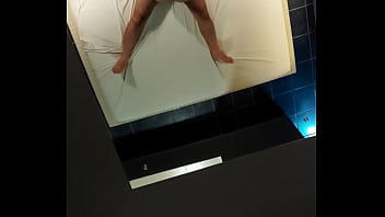 Preview 2 of Vk Whipping - espelho do teto do motel